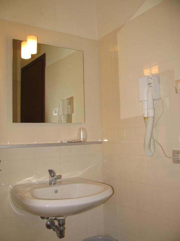 Lieta Sosta Hotel Colfiorito Ngoại thất bức ảnh